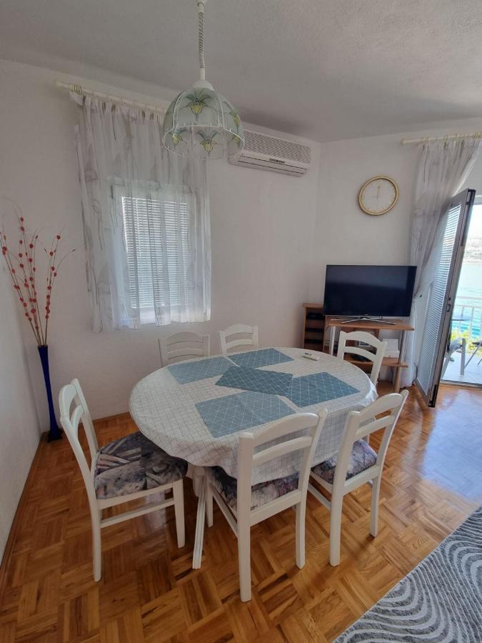Apartment Matej トロギール エクステリア 写真